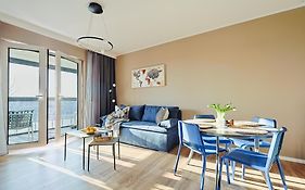 Meet&Greet, apartament przy hali koncertowej
